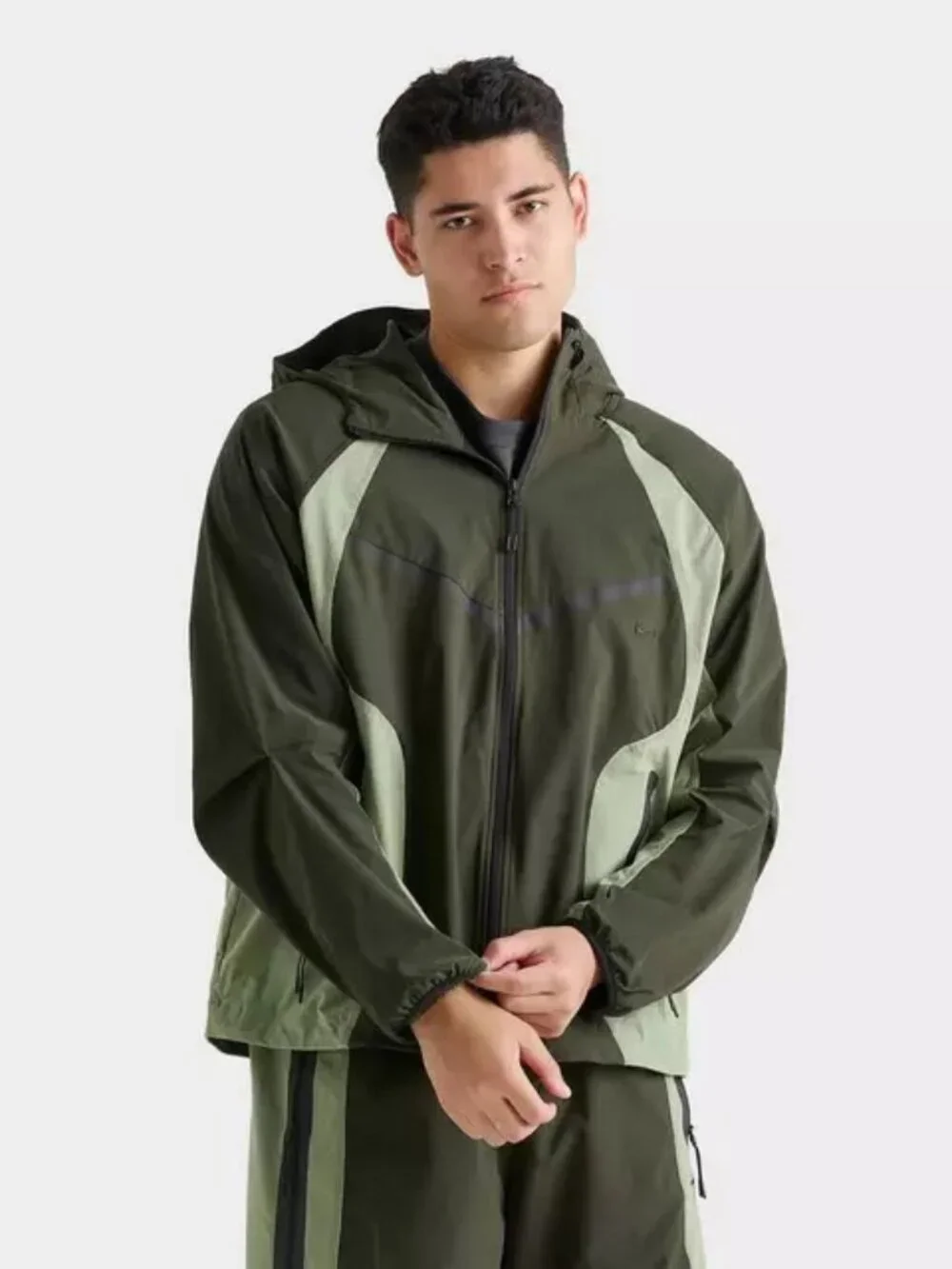 Men's Nike Tech Dri-FIT Woven Windrunner Hooded Jacket - Green IH8461-355